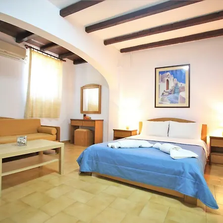 Pension Ioanna Adamantas  Exterior photo